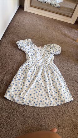 Girls dress