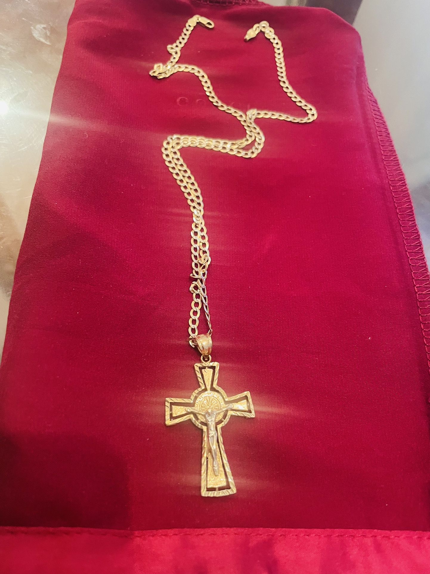 14k Gold (two Toned) Necklace Plus 14K Jesús Cross Pendant