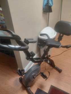 Exercising bicycle