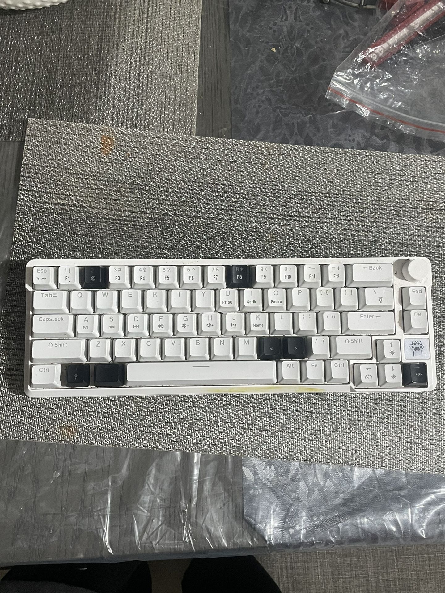 Gaming keyboard 