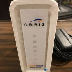 ARRIS Wi-Fi router / Cable modem 