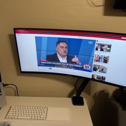 34 In Curved Gaming Monitor 