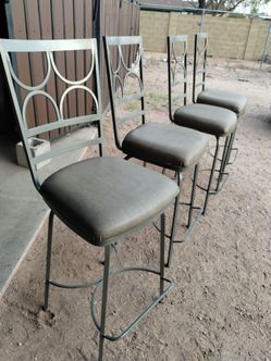 4 barstools