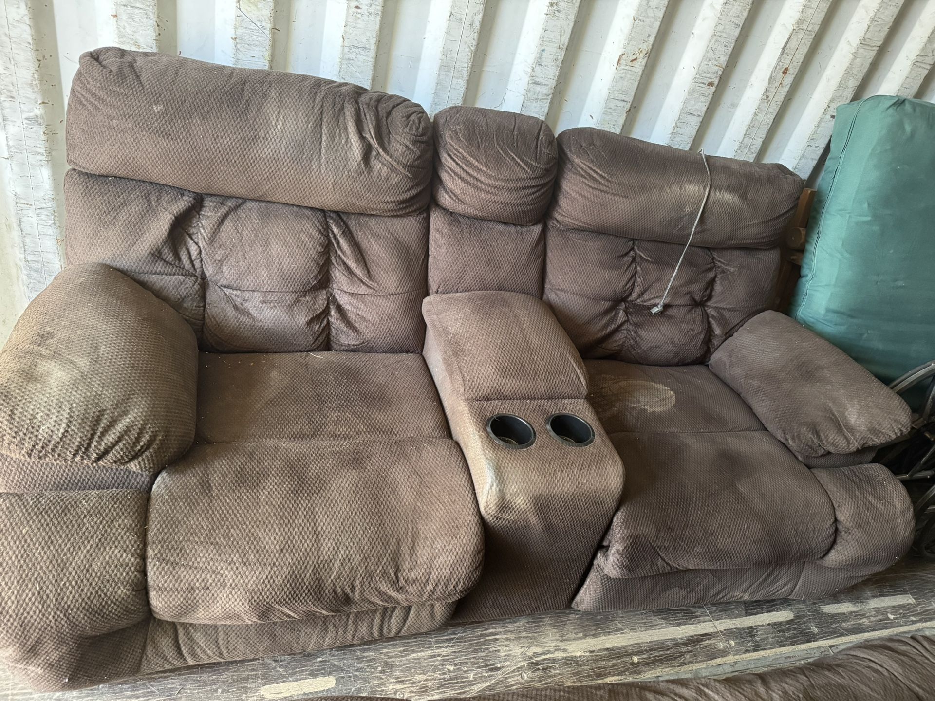 Living Spaces Electric Reclining Couch & Love seat