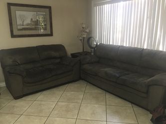 Sofa set