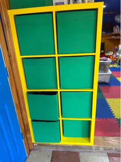Cubby shelf