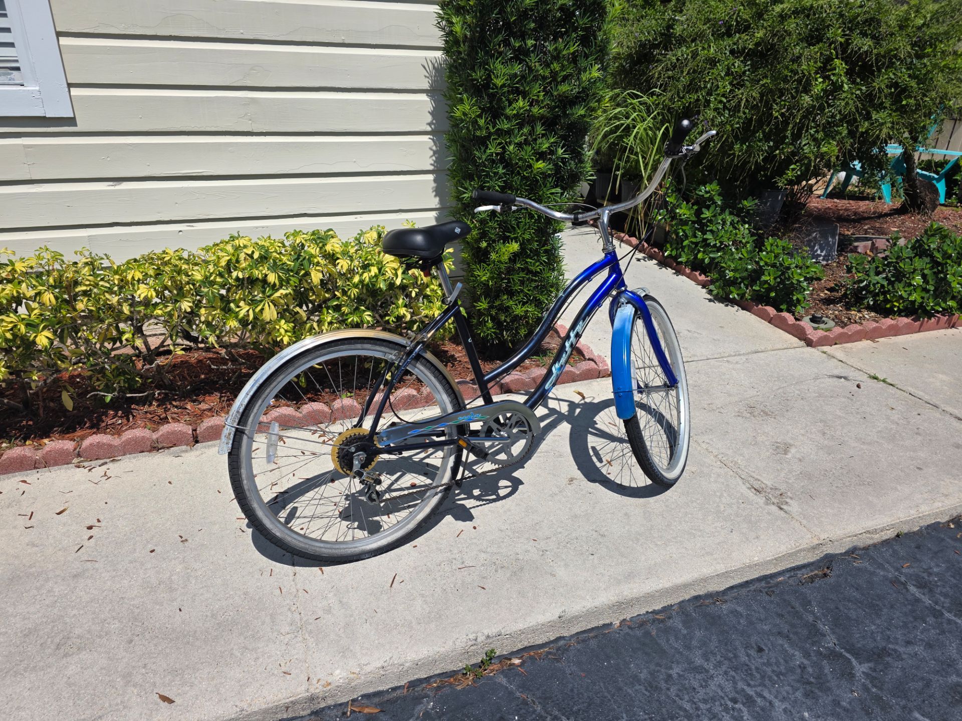 Huffy 26-in Cruiser 6-speed