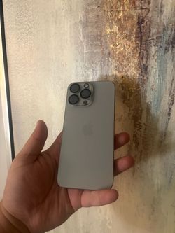 iPhone 15 pro max 256 gb unlocked