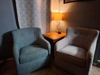 2 Rocking swivel chairs
