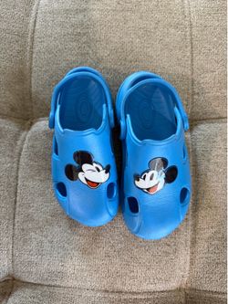 Mickey Mouse clogs toddler