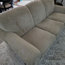 Sofa (Lazy Boy)