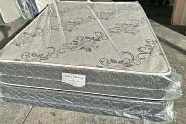 Deluxe brand Queen Size set