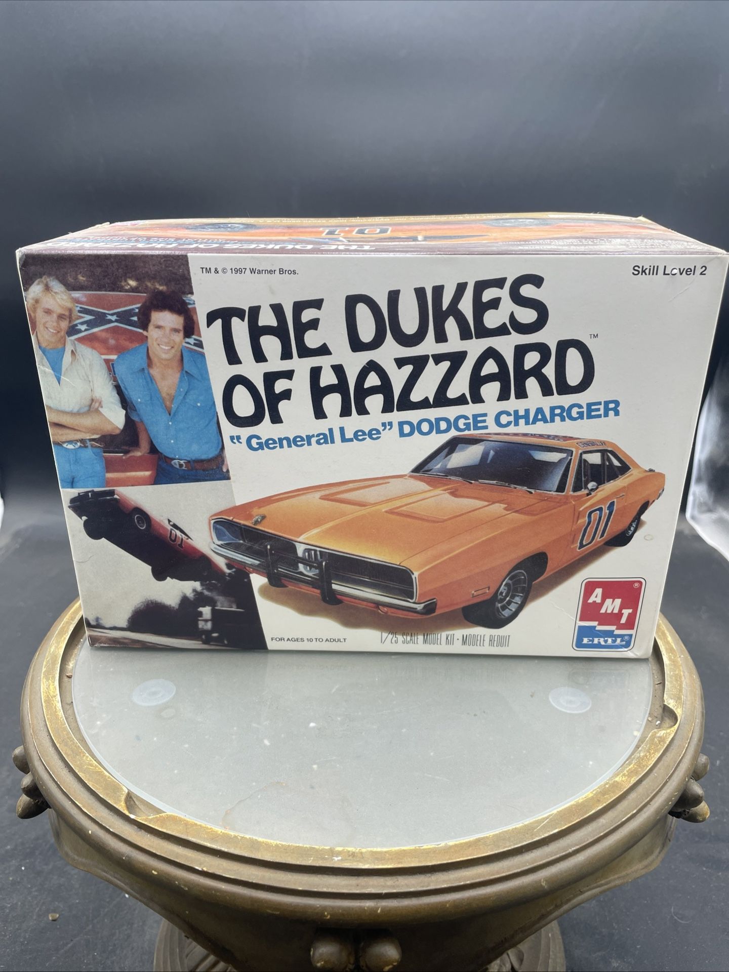 AMT Vintage 1997 The Dukes of Hazzard "General Lee" Dodge Charger Model Kit 8597