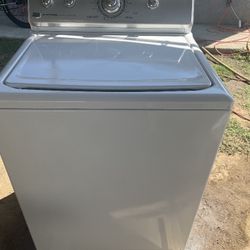 Washer Brand Maytag Heavy Duty Everything Works 3 Months Of Guarantee