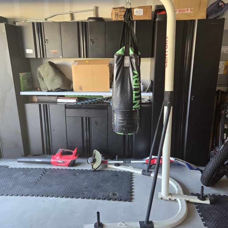 Punching Bag With Stand