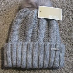 Michael Kors Ladies Cable Pom With Fleece Lining 