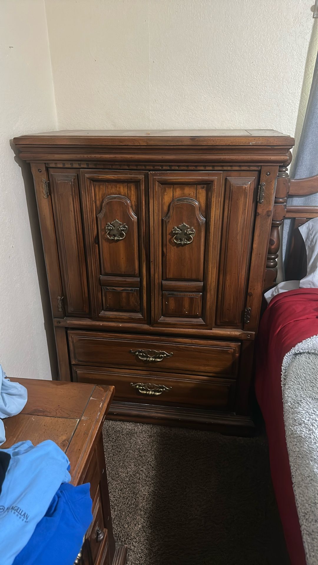 Brown Wooden Bed Set 