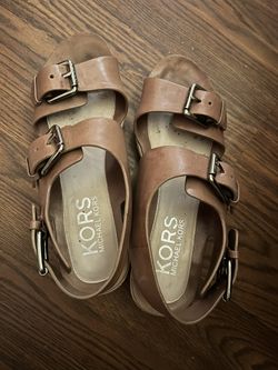 Kors Michael Kors Zoe Sandals In Taupe