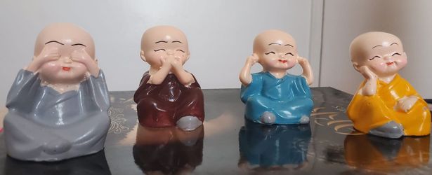 Cute Little Monks 4 Figurines