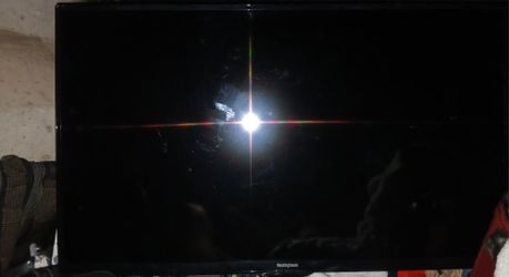 Westinghouse  LCD 40" Tv