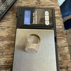 chain & ring men.