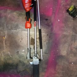 Milwaukee Pole Saw M18 Fuel 