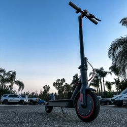 Electric scooter
