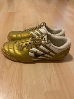 AS NEW - Nike Air Zoom Control Indoor Soccer Size 9 - LOCAL PICK UP ONLY