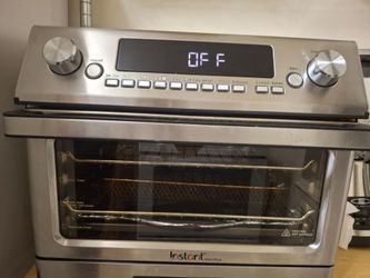 Instant Omni Plus toaster oven and air fryer