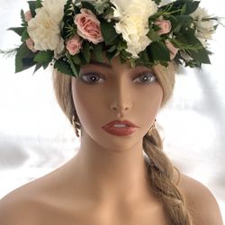 Head Crown And Leis