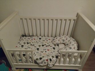 Crib with matress
