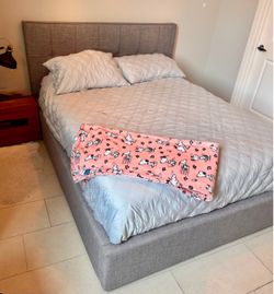 Italian bed with mattress like new night tables