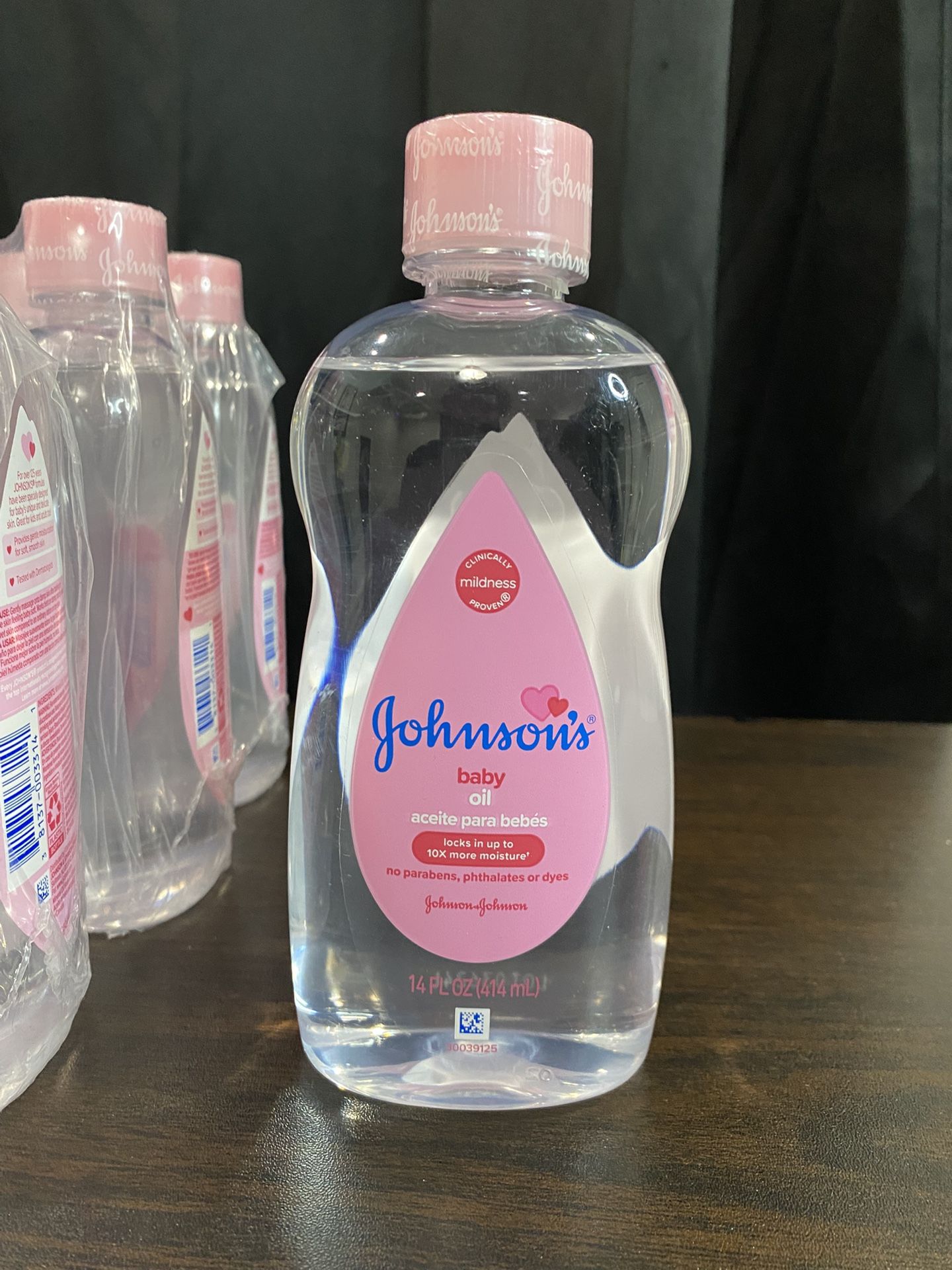 Johnson’s Baby Oil 14oz 23 Total Bottles
