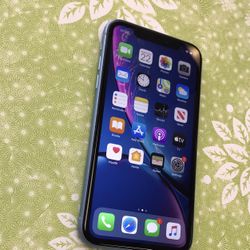 iPhone XR 64GB Unlocked