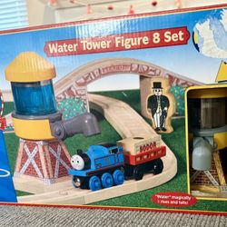 Wooden Thomas And Friends Water Tower Figure 8 Set/Knapford Bridge KNa