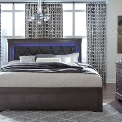 WEEKEND SALE Stunning Modern 5 PC Bedroom Furniture Set NOW 70% OFF (Full, Queen, & King Size Are Available)!