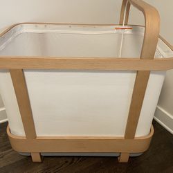 Cradlewise Smart Crib