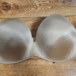 Cacique Nude Plus Size Strapless Bra 38DD
