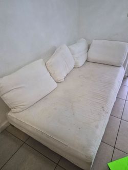 Sofa free
