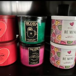  Bath And Body Works Holiday Candles 