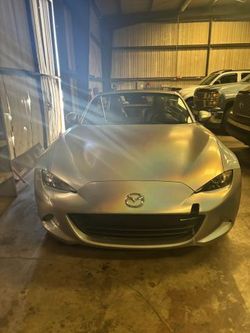 2016 MAZDA MX-5 Miata