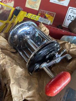 PENN “LONG BEACH 67’ “ Fishing Reel 