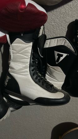 Title boxing shoes