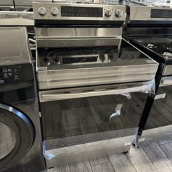 Samsung Stainless Steel Electric Stove New With Air Fryer Oven 