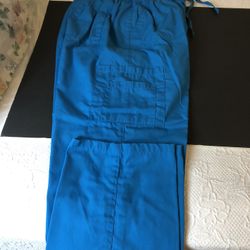 Female/ Male Scrubs: Size: XL…$5.00
