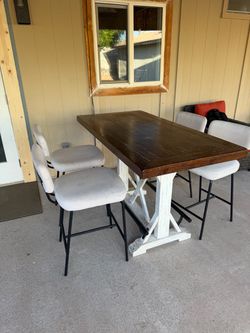 Farmhouse Bar Height Table with 4 Stools