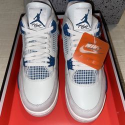 AIR JORDAN 4 RETRO