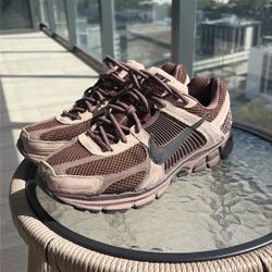 Vomero 5 Sz 10 Men’s 