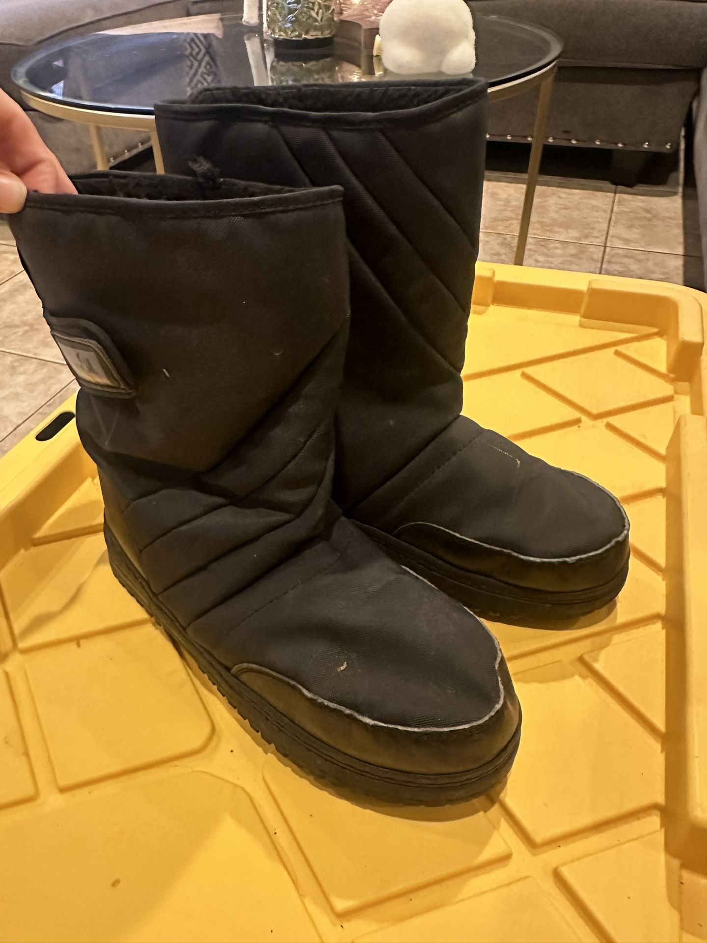 Snow Boots For Men !! 