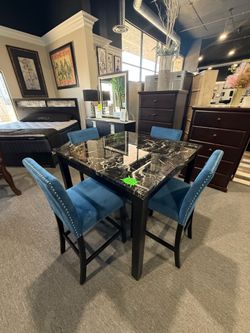 5 PC DINING TABLE